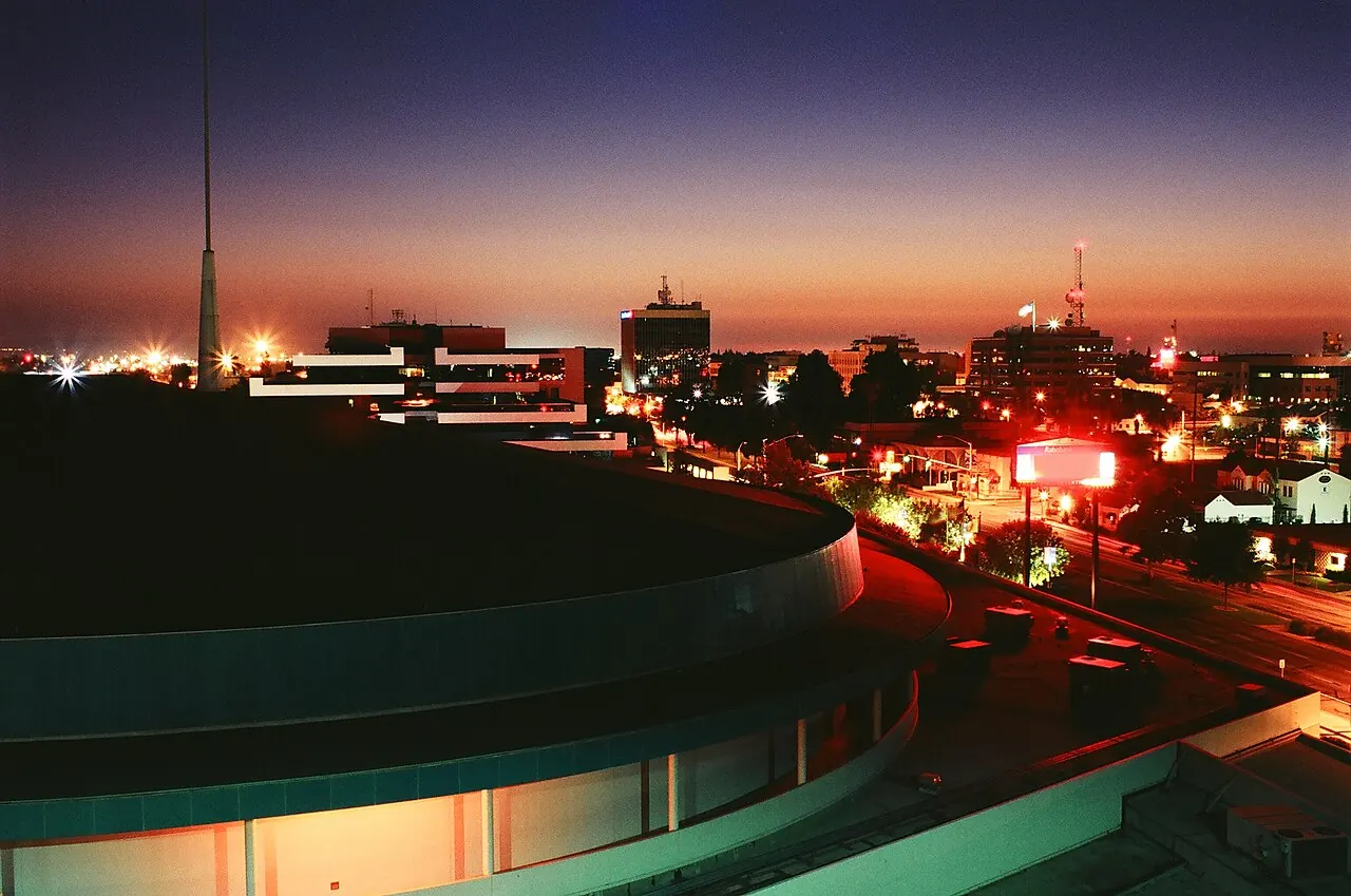 Bakersfield – Bakersfield, California: BakersfieldSkyline