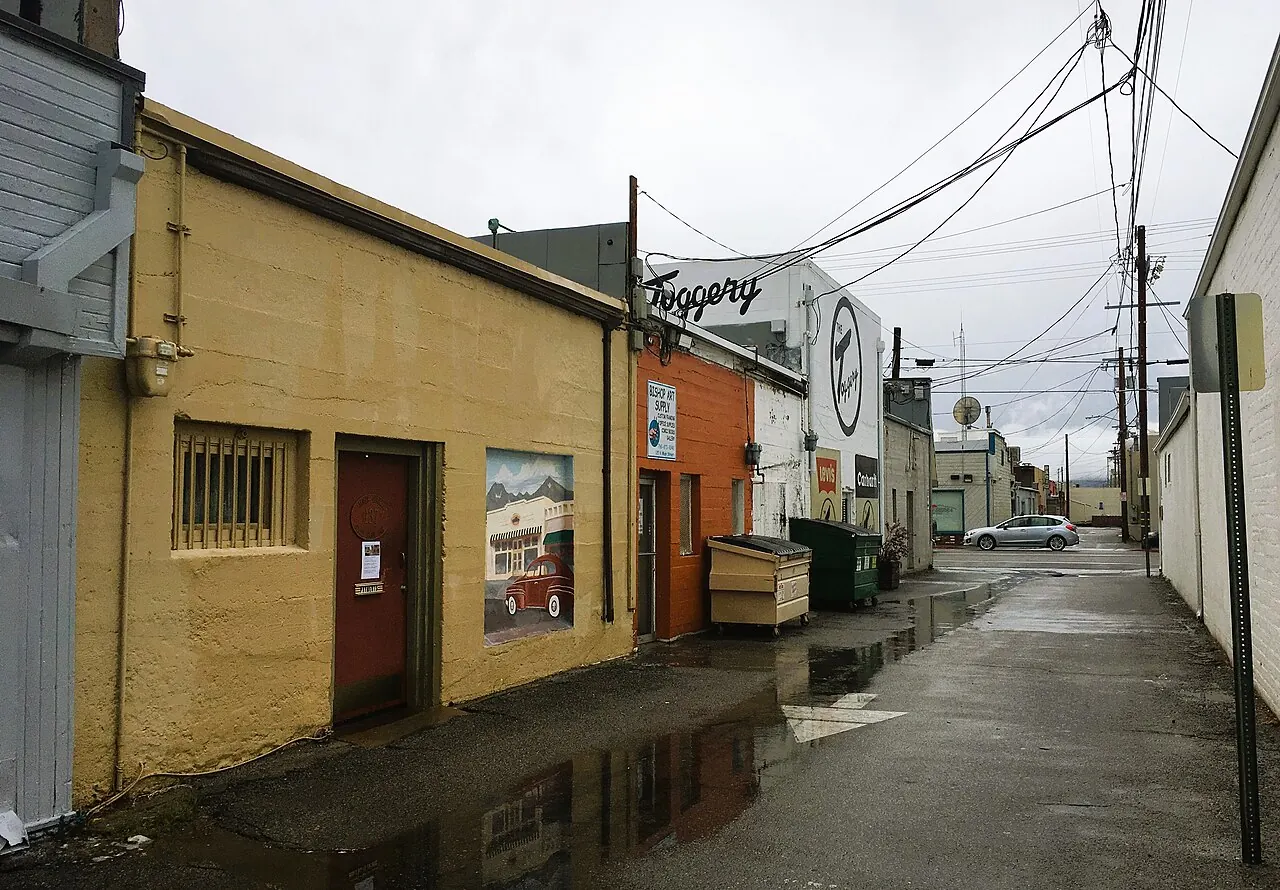 Bishop – Bishop, California: Bishop Inyo County California 04