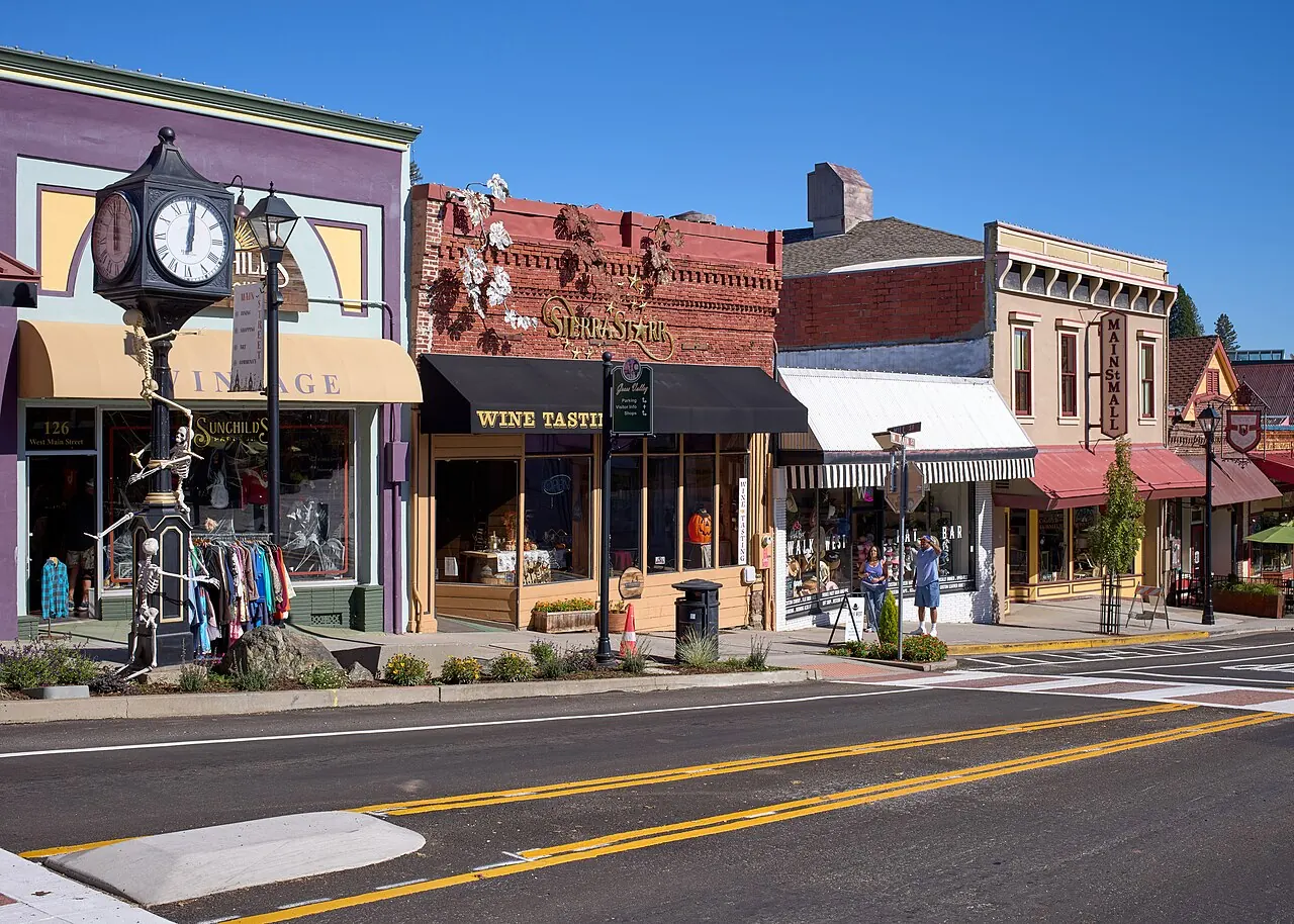 Grass Valley – Grass Valley, California: Main Street, Grass Valley -L1000275