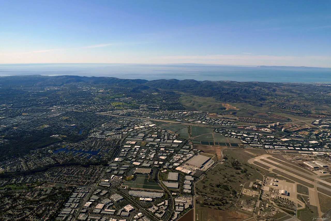 Laguna Hills – Laguna Hills, California: Lake Forest and Laguna Hills Photo Don Ramey Logan