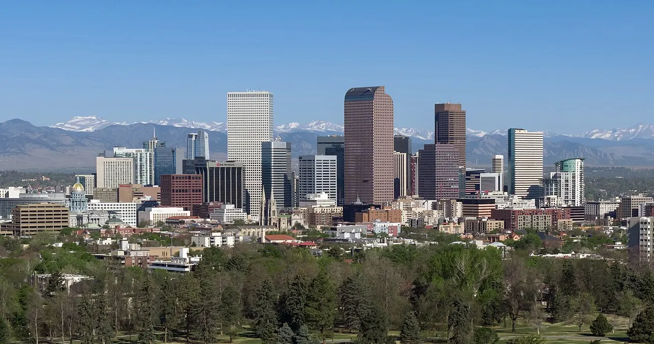 Denver – Denver, Colorado: Denver, Colorado skyline