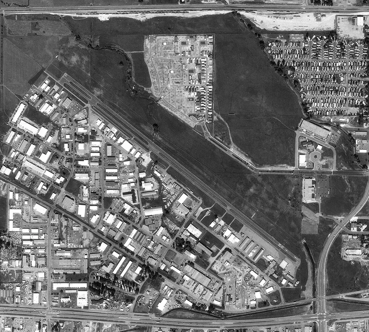 Fort Collins – Fort Collins, Colorado: Fort Collins Downtown Airport - USGS 4
