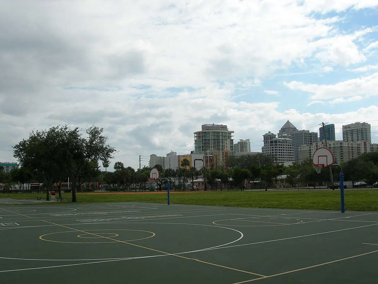 Fort Lauderdale – Fort Lauderdale, Florida: Downtown skyline, Fort Lauderdale, Florida and basketball venue