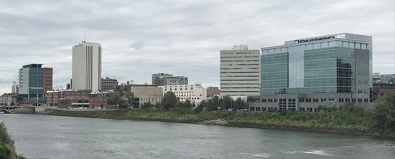Cedar Rapids – Cedar Rapids, Iowa: Cedar Rapids Skyline