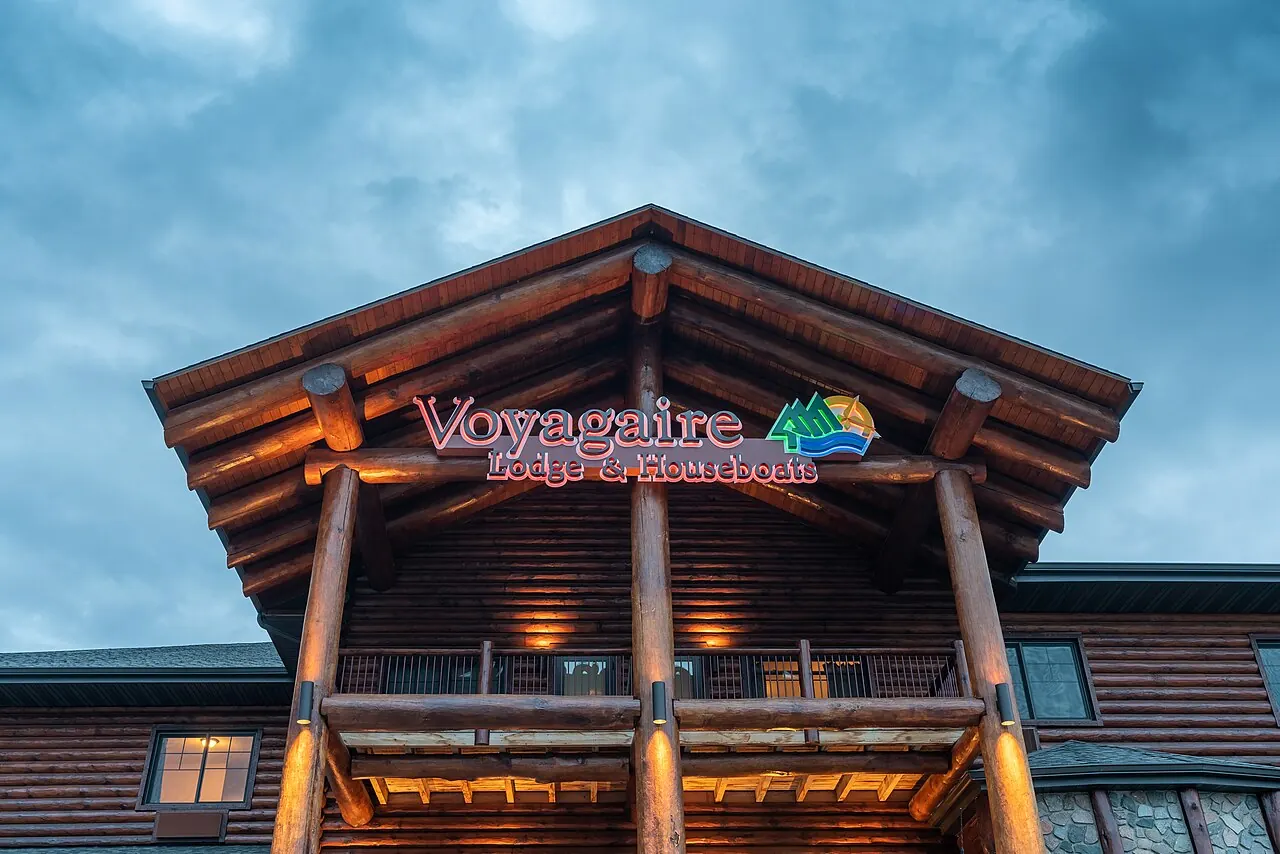 Crane Lake – Crane Lake, Minnesota: Voyagaire Lodge and Houseboats - Crane Lake - Northern Minnesota