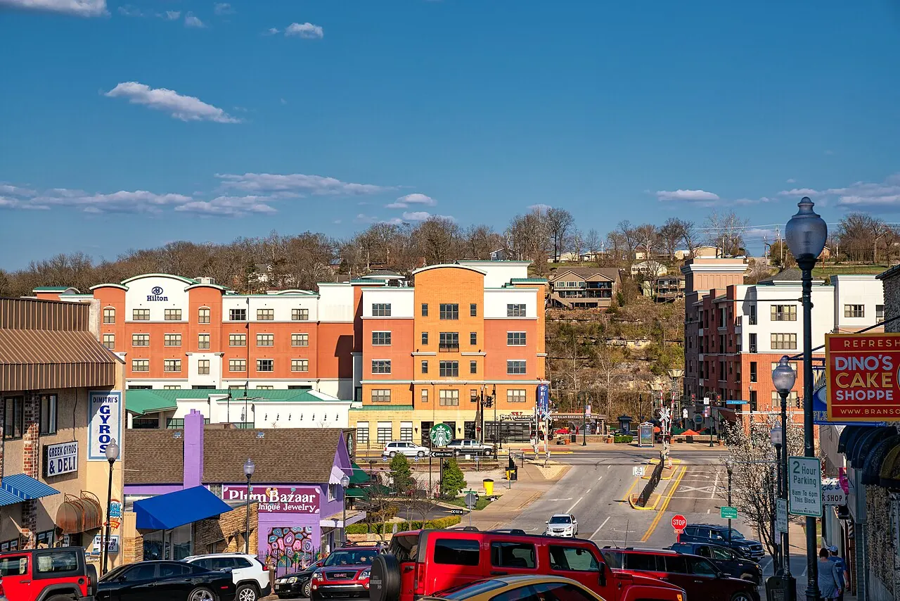 Branson – Branson, Missouri: Downtown Branson Missouri
