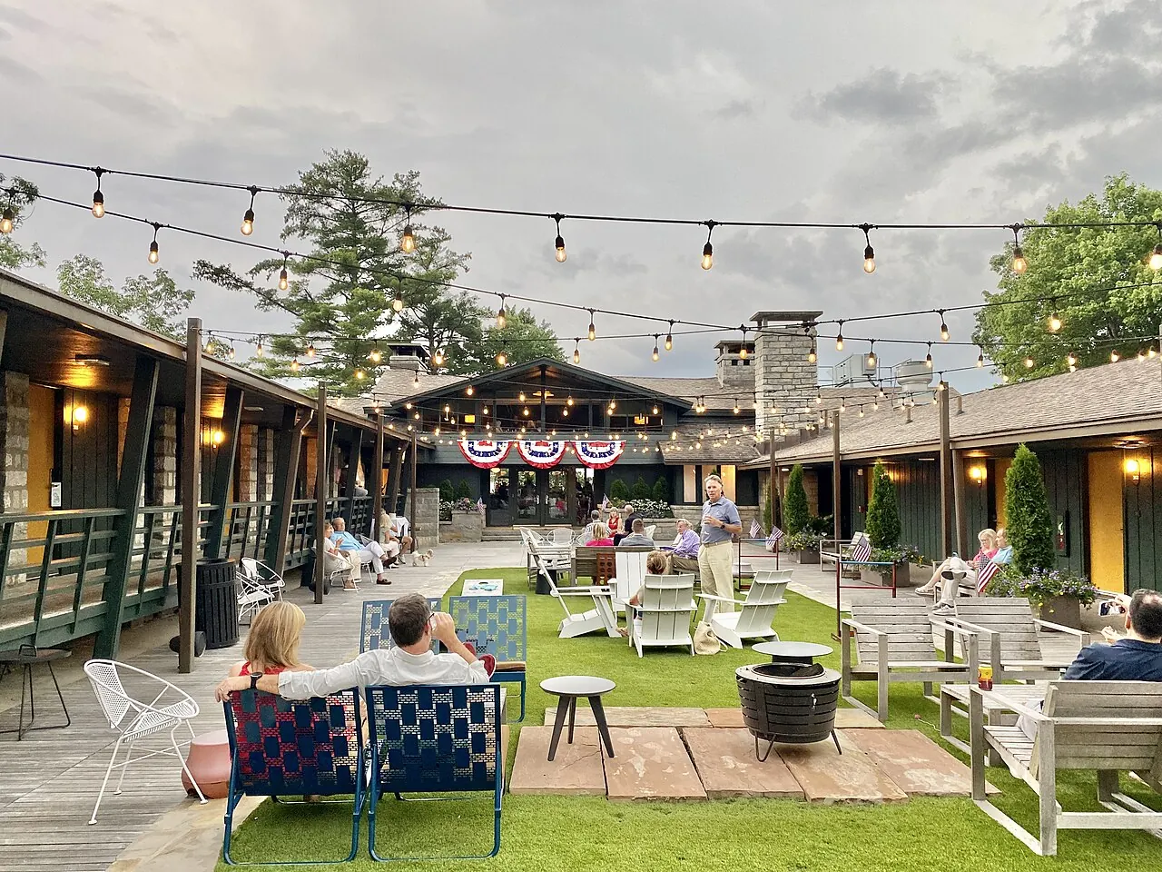 Highlands – Highlands, North Carolina: Skyline Lodge, Highlands, NC