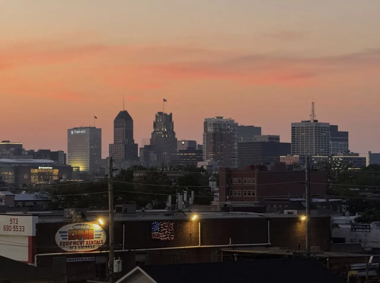 Newark – Newark, New Jersey: Newark NJ Skyline
