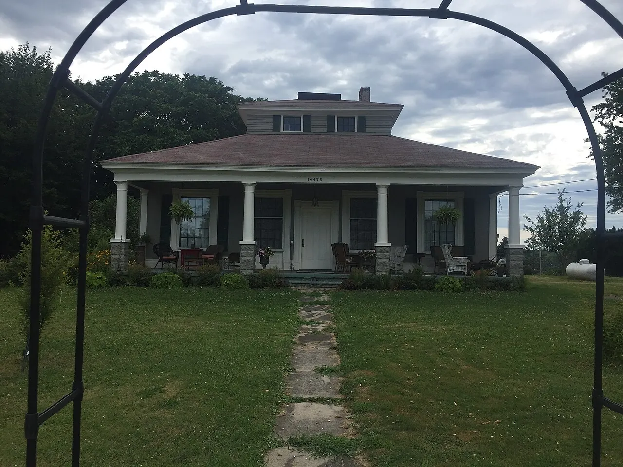 Fair Haven – Fair Haven, New York: Cottage Farm in Fair Haven NY