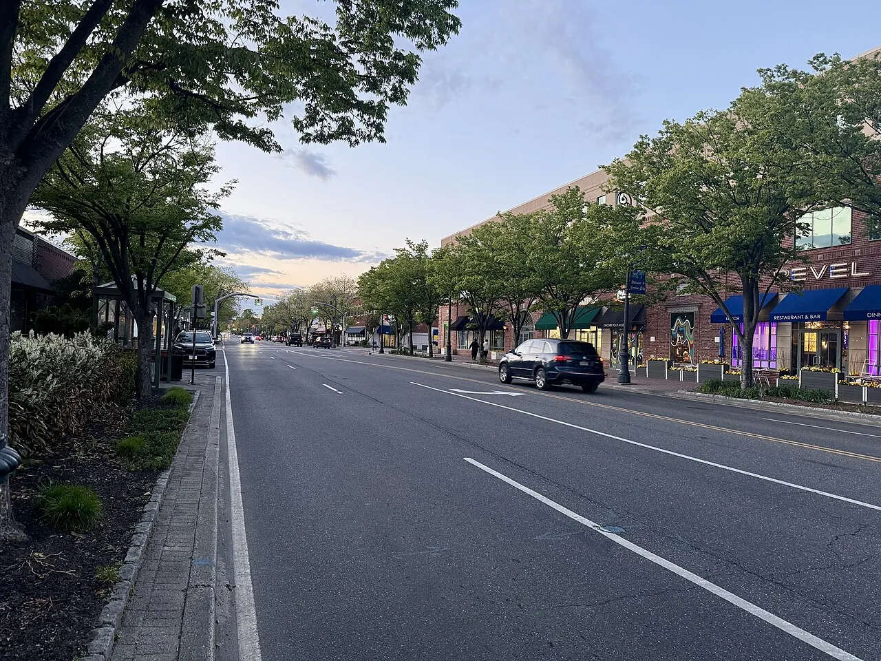 Garden City – Garden City, New York: Franklin Avenue, Garden City, NY 3, A