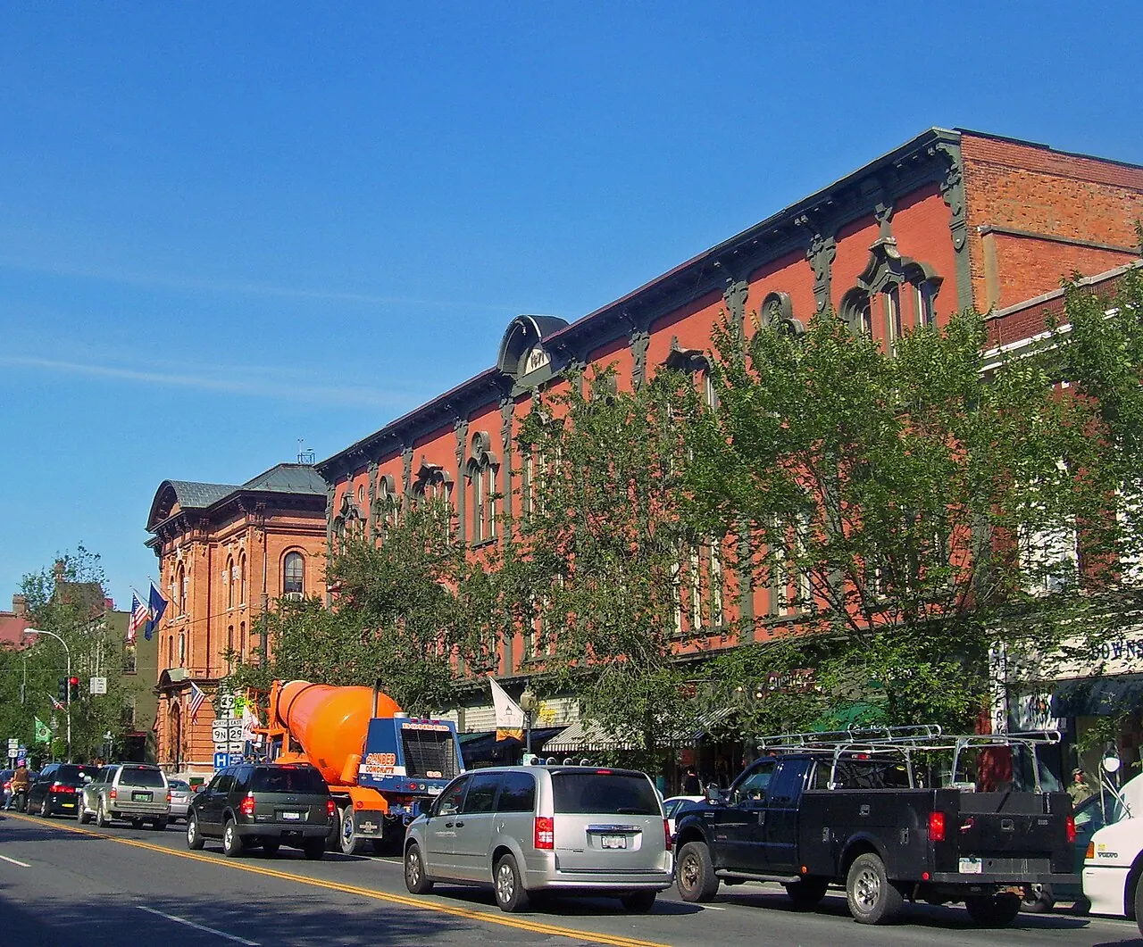 Saratoga Springs – Saratoga Springs, New York: Broadway in downtown Saratoga Springs, NY
