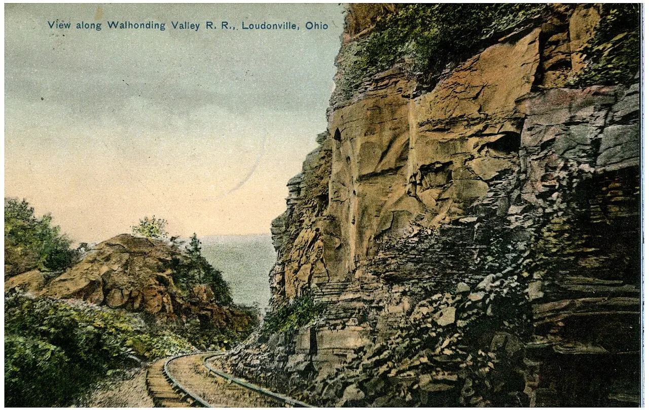 Loudonville – Loudonville, Ohio: View along Walhonding Valley R. R., Loudonville, Ohio - DPLA - 8737bd39275b6c23d48a4323bd3b836a (page 1)