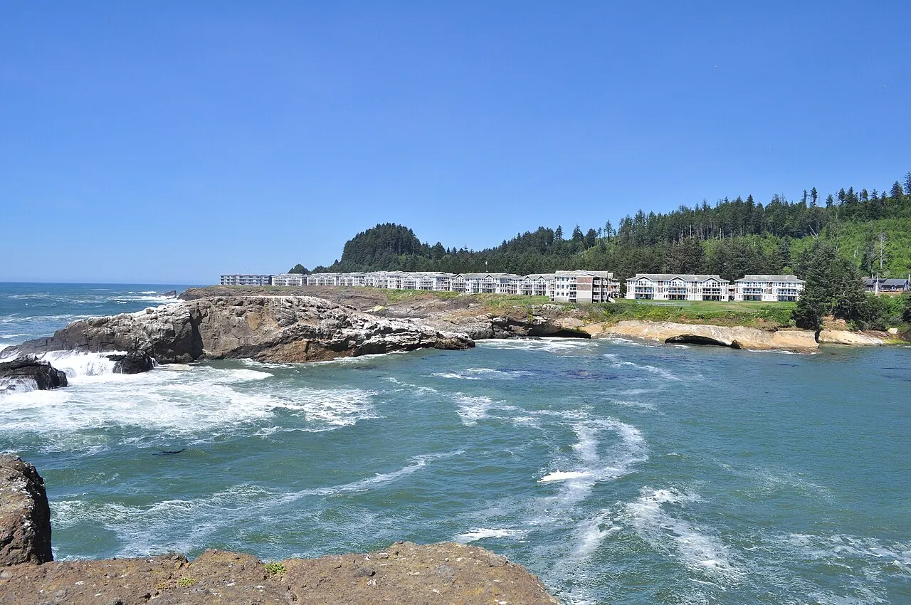 Depoe Bay – Depoe Bay, Oregon: Depoe Bay, OR - Pirate Cove 05