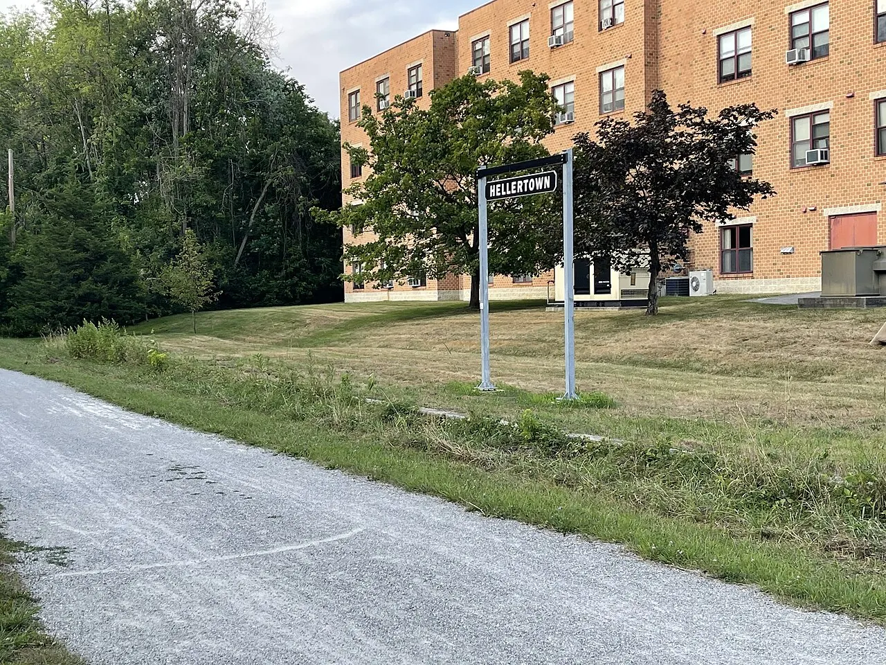 Hellertown – Hellertown, Pennsylvania: Hellertown station