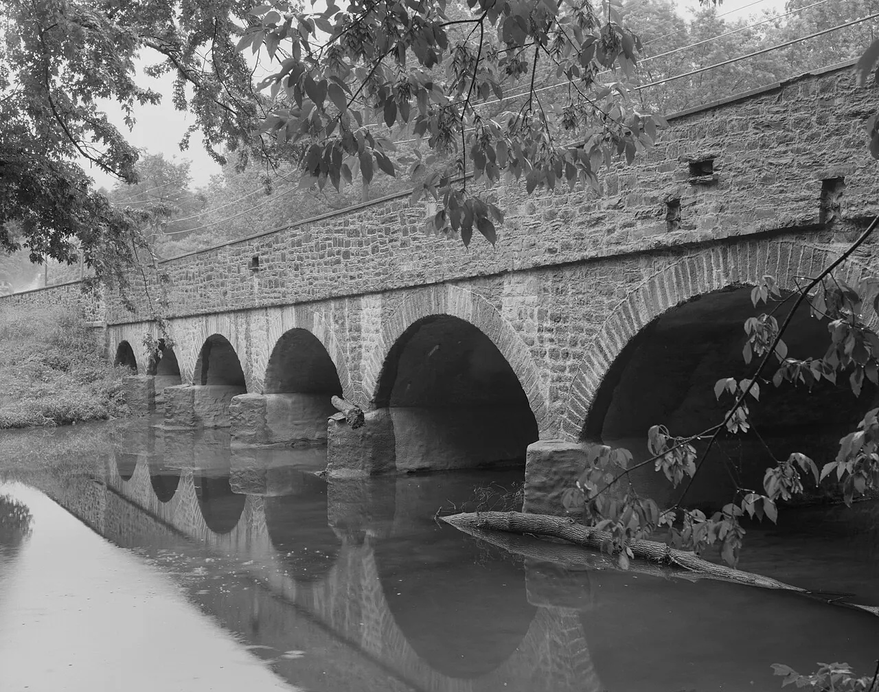 Skippack – Skippack, Pennsylvania: Skippack Stone Arch Bridge, Spanning Skippack Creek at Germantown Pike, Skippack (Montgomery County, Pennsylvania)