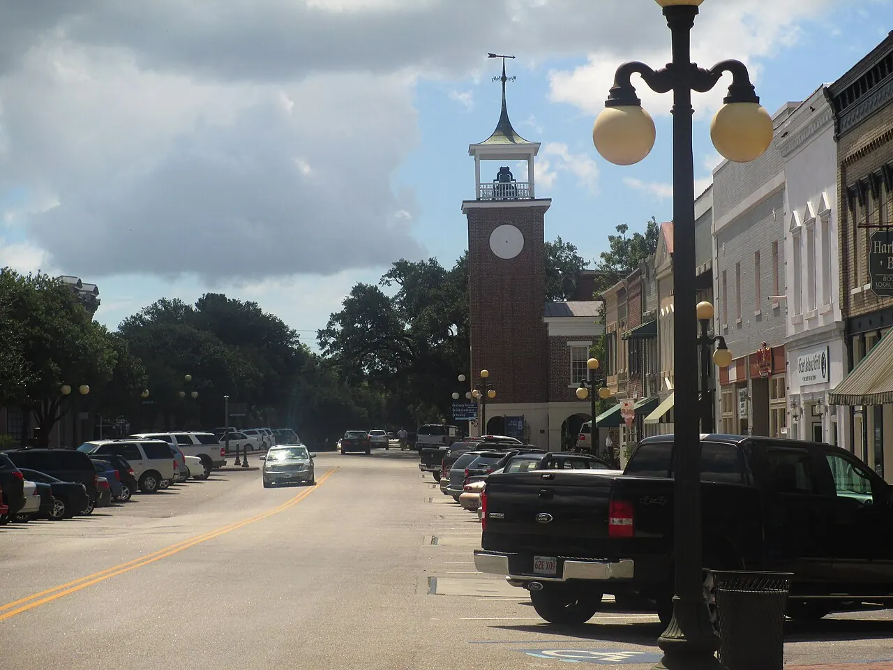 Georgetown – Georgetown, South Carolina: Glimpse of downtown Georgetown, SC IMG