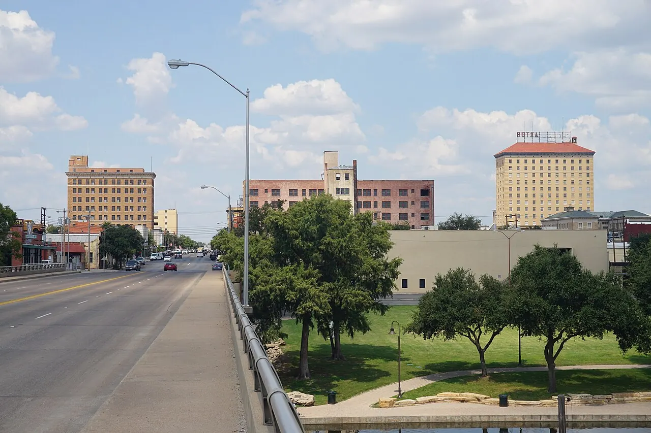 Downtown San Angelo – San Angelo, Texas: San Angelo 64 (skyline)