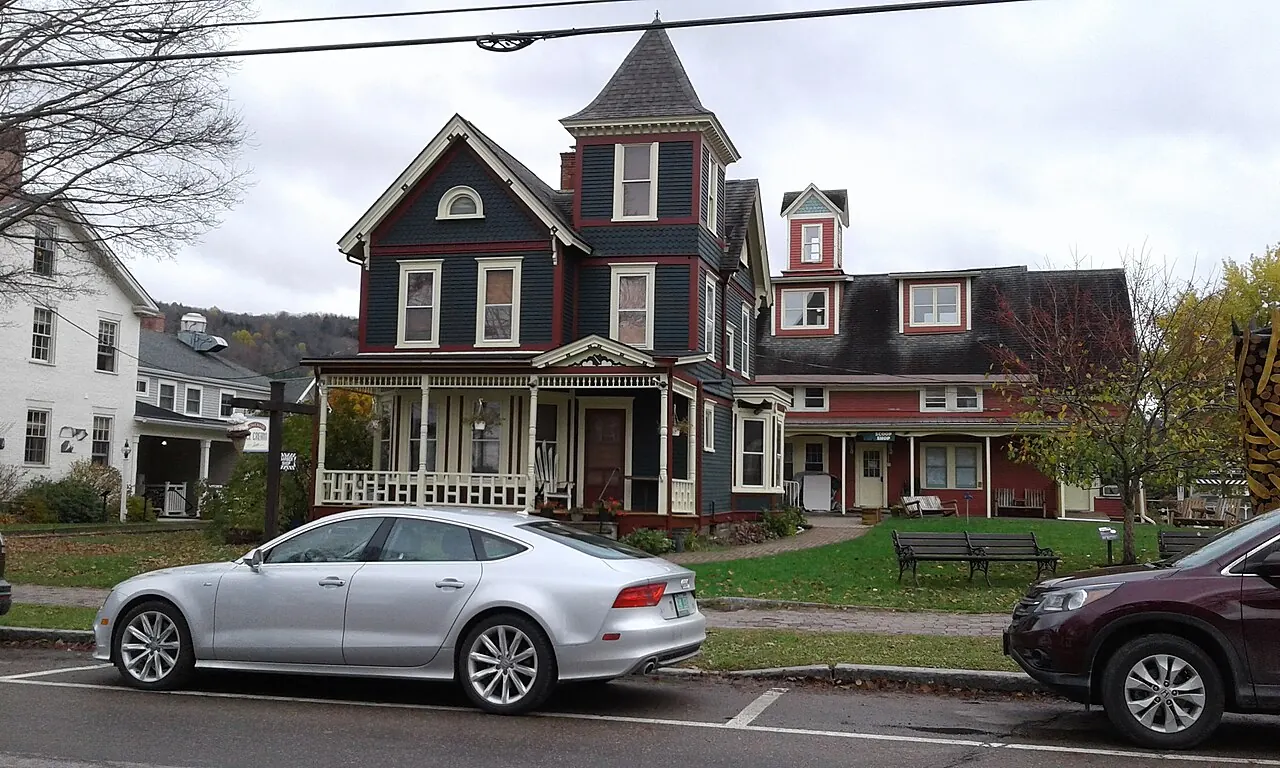 Stowe – Stowe, Vermont: Audi S7 downtown Stowe VT