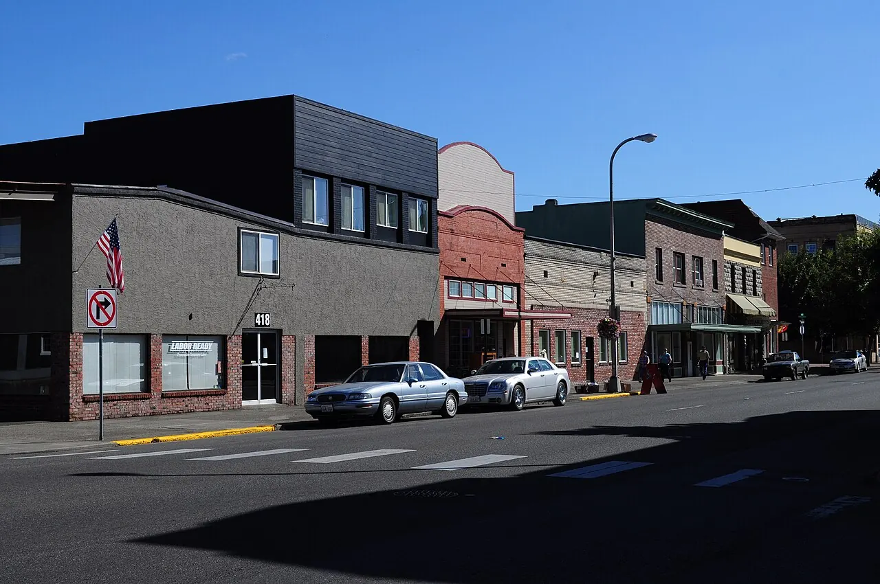 Centralia – Centralia, Washington: Centralia, WA - Tower Avenue 06
