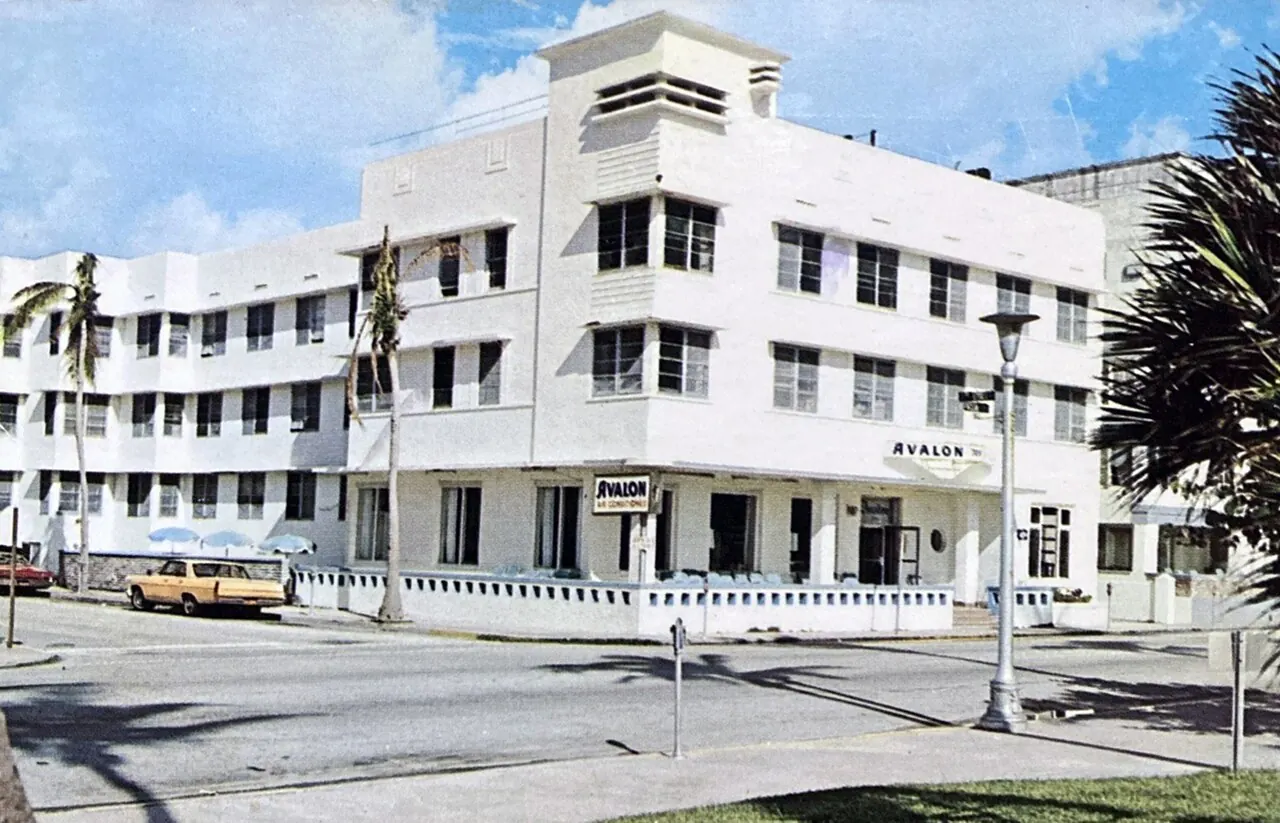Avalon Hotel in Miami Beach