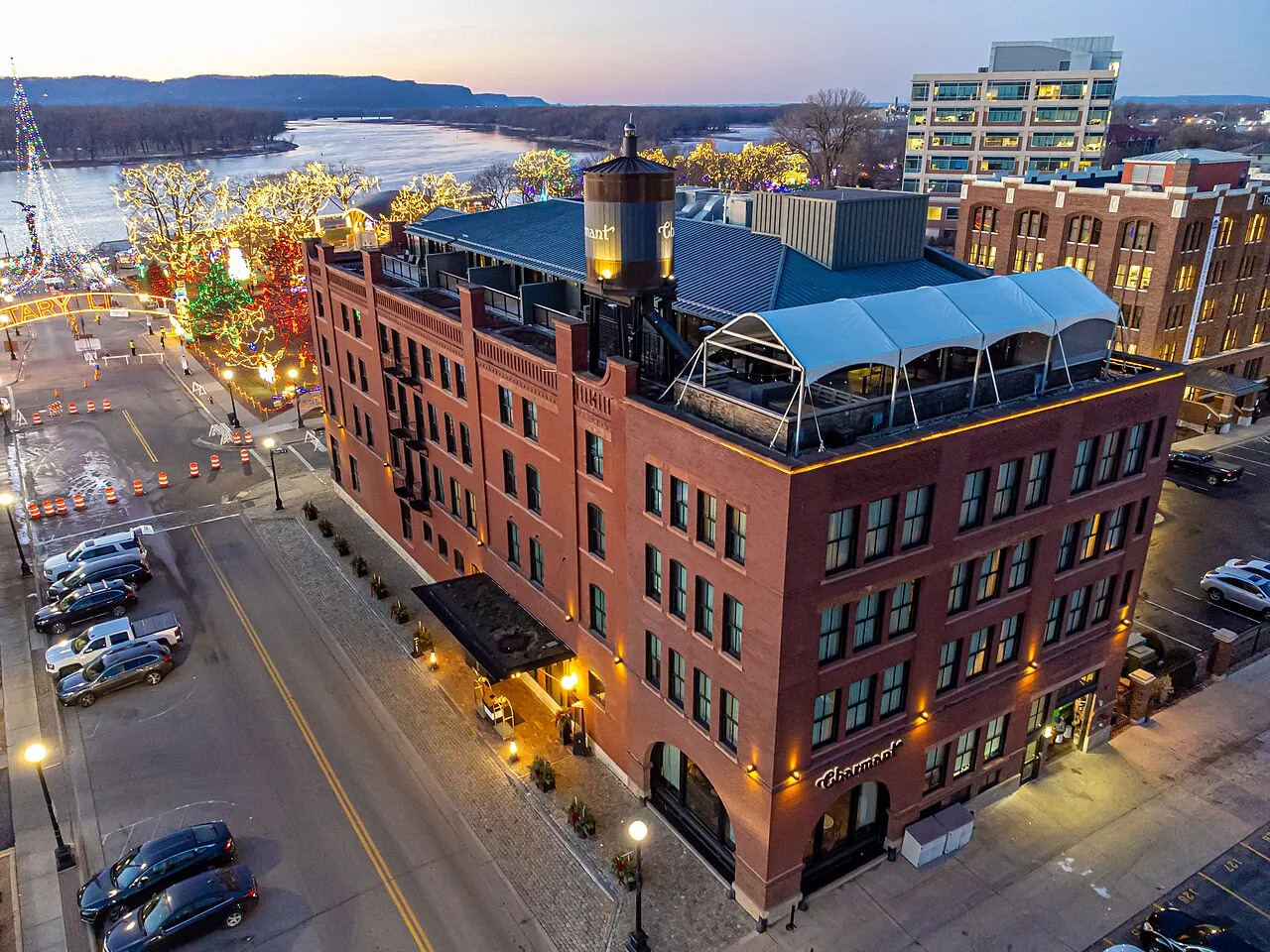 The Charmant Hotel in La Crosse